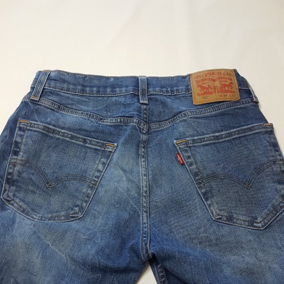 Levi's 502 Medium Wash Mid Rise Tapered Leg Jeans - Picture 2 of 7